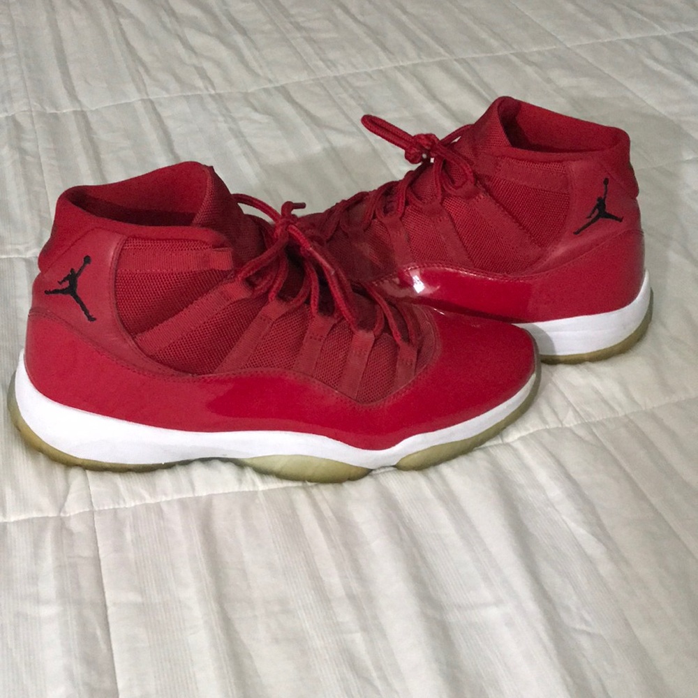 Jordan 11 Win Like 96 Men’s size 13